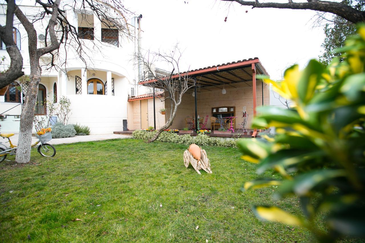 Hotel Badagi Tbilisi Bagian luar foto