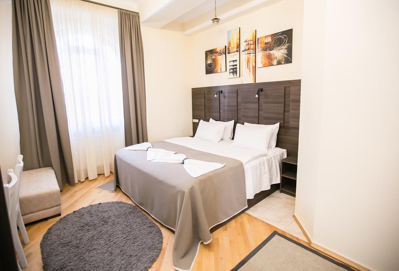 Hotel Badagi Tbilisi Bagian luar foto