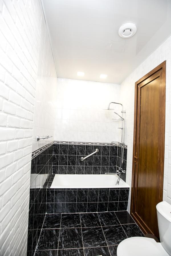 Hotel Badagi Tbilisi Bagian luar foto
